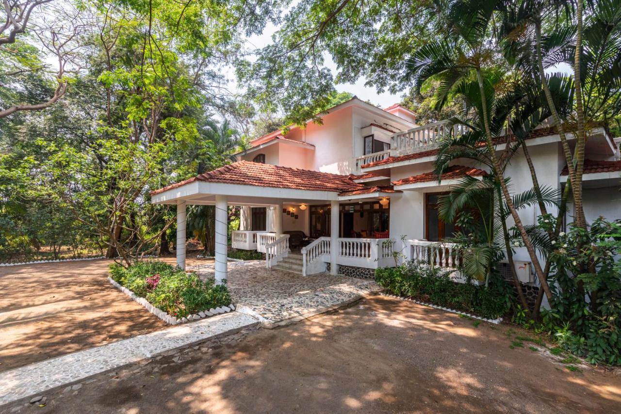 Saffronstays Chikoo Wadi- 3Bdr Pet-Friendly Villa With Pool In Boisar المظهر الخارجي الصورة